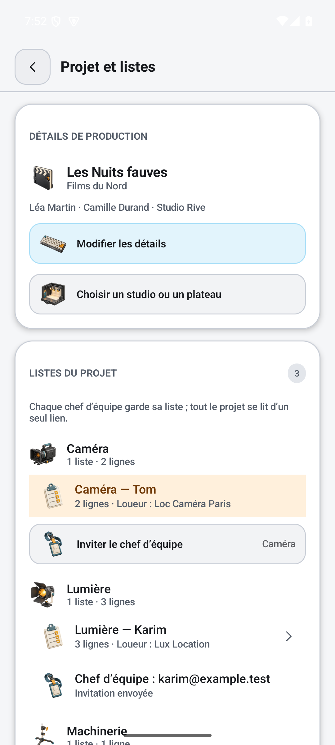 Écran Projet et listes sur Android : détails de la production, une liste par département (caméra, lumière, machinerie) et invitation des chefs d’équipe
