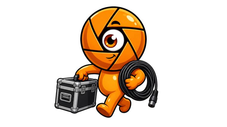 Mascotte Cinecyclop manipulant du matériel de tournage
