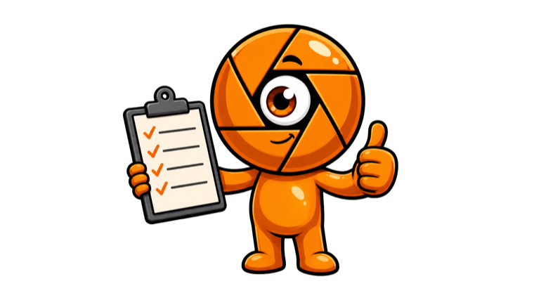 Mascotte Cinecyclop présentant une liste prête avant le paiement
